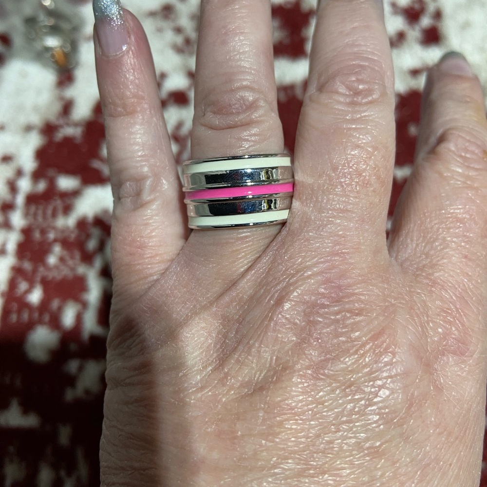 Lia Sophia Silver Tone Ring With Pink and White Stripes. SZ 8